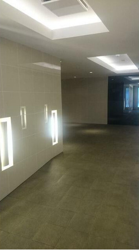 ラクラス幡ヶ谷のロビー