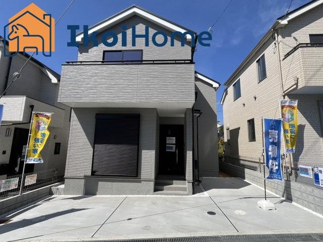 明石市二見町東二見全5棟Ｄ号棟　新築戸建のその他|◆同社施工例◆土地の大きさにより駐車台数は2～4台程度になります