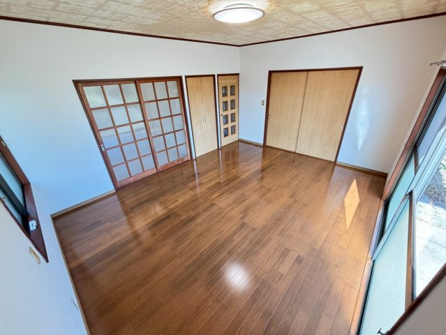 【居間・リビング】