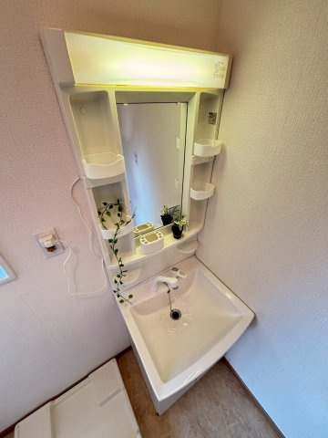 【独立洗面台】