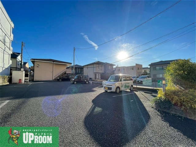 ソフィアノダの駐車場