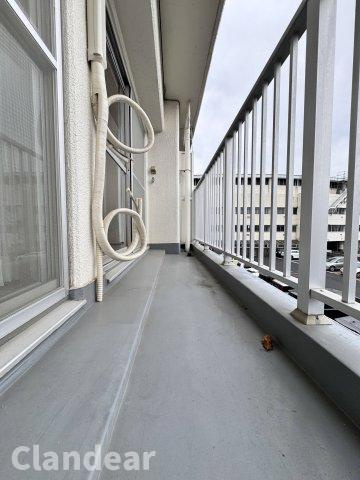マンション第八松戸のバルコニー|ドキドキの新生活も、安心してスタート。ぴったりの住まいを見つけませんか？クランディアが一緒に住まい選びをサポートします‼　まずは、お気軽にお問合せください　＃クランディア