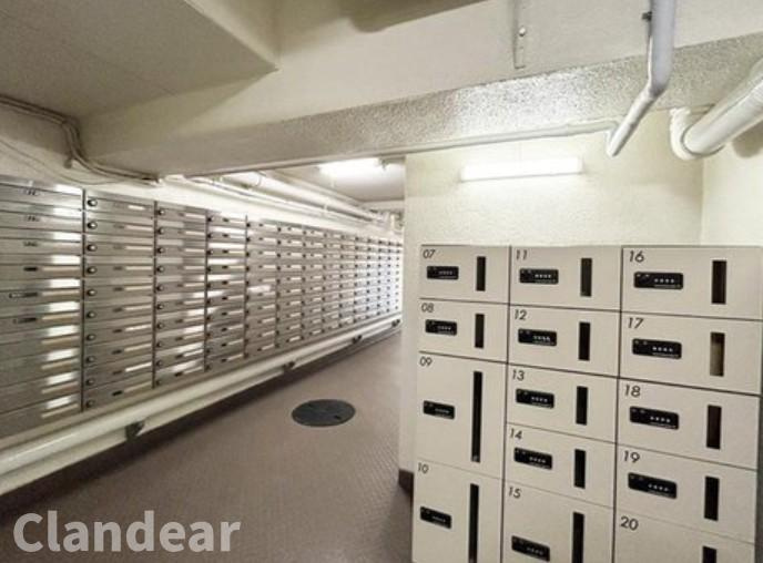 マンション第八松戸の設備|留守中の荷物の受け取りも心配ありません。宅配ボックス完備♪
ドキドキの新生活も、安心し
てスタート。