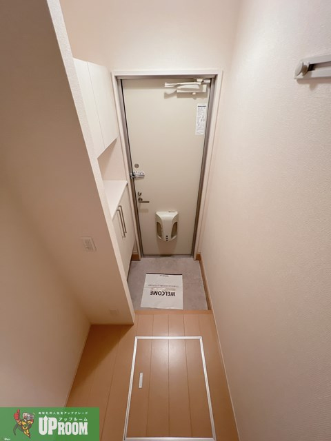 クローバーハウス/ウィルコート クローバーハウスの玄関