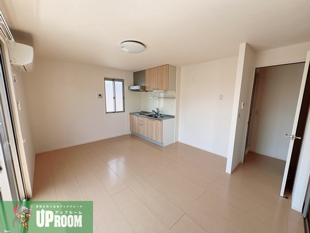 クローバーハウス/ウィルコート クローバーハウスの居間・リビング