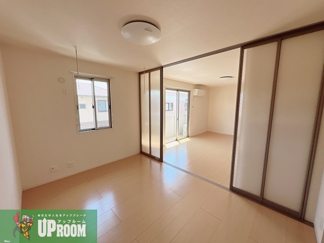 クローバーハウス/ウィルコート クローバーハウスの居間・リビング