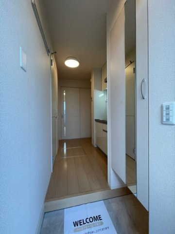 ローザ フェリーチェの玄関|シューズボックス