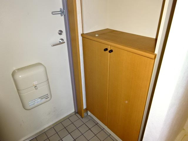 ハイツラベンダーの収納|下駄箱（イメージ）