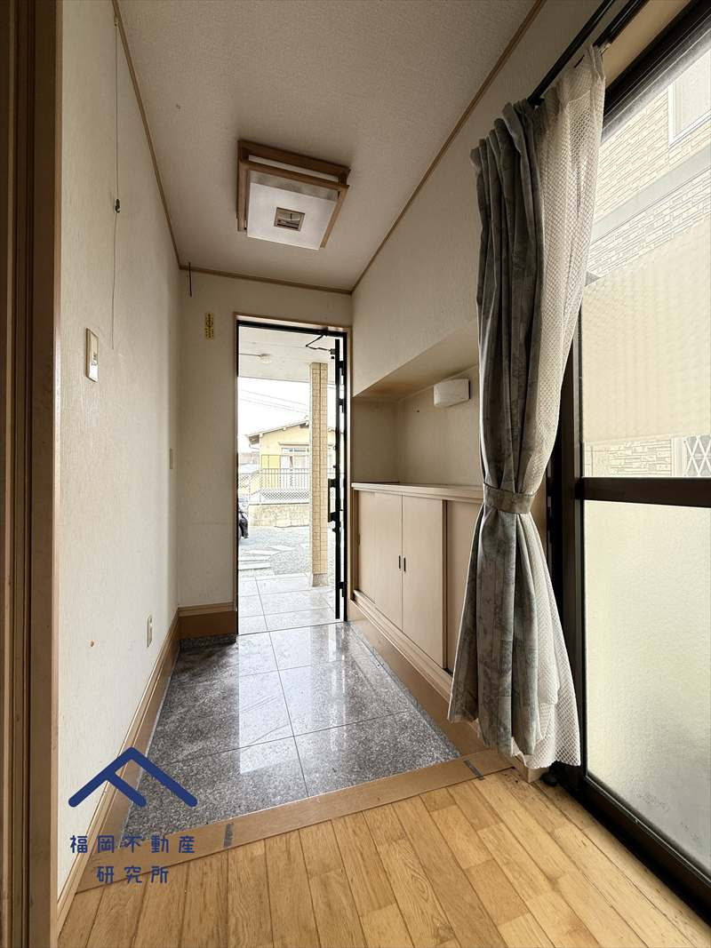 春日市紅葉ヶ丘東８丁目　戸建ての玄関