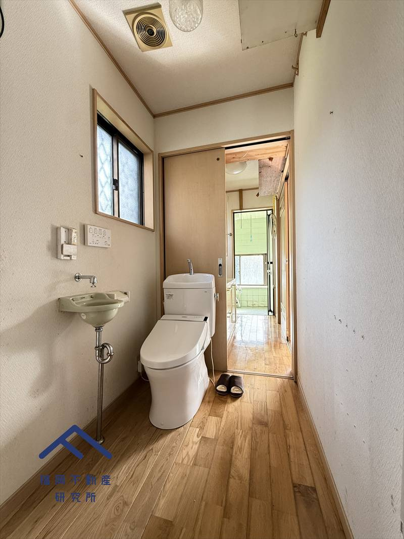 春日市紅葉ヶ丘東８丁目　戸建てのトイレ