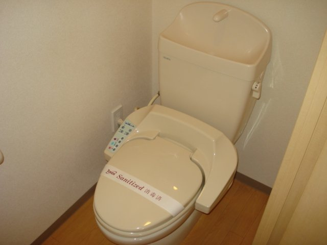 ルトゥールのトイレ|シャワー付トイレ（イメージ）