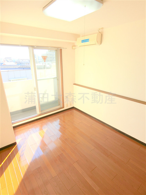 アークアベニューの居間・リビング