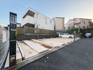 【駐車場】 | ファミーユ百合
