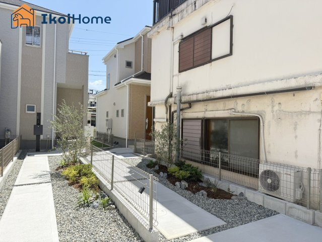 明石市二見町東二見全5棟E号棟　新築戸建のエントランス|【ホームページに現地動画掲載中】●年中無休：当日予約可●二見西小まで徒歩18分二見中まで徒歩19分。