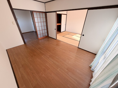 伊平の内装