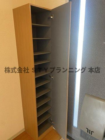 仲介手数料０円！クレベール庄内緑地の玄関