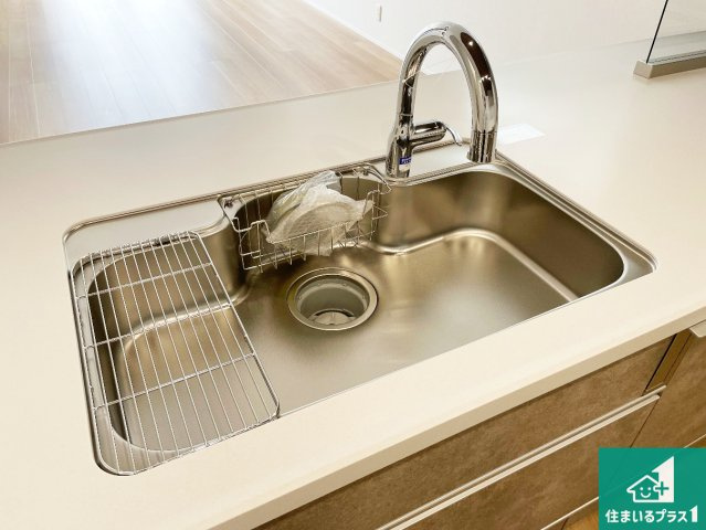 宝塚市高司　新築一戸建ての設備|広々としたシンクで食器洗いも楽々！