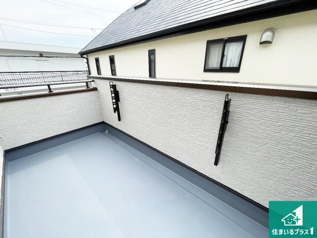 宝塚市高司　新築一戸建てのバルコニー|ワイドバルコニーは洗濯物を干すスペースが広いのでご家族が多くても安心！