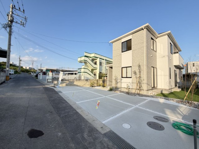 【前面道路含む現地写真】 | 八重瀬町安里（全3棟）ラストA号棟 | ※南西側公道4.5m♪