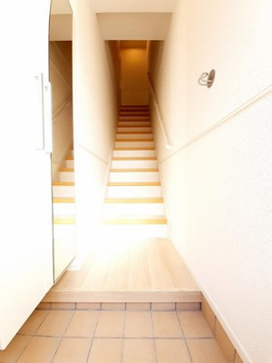 【玄関】 | ヴィラ空港通 | きれいな玄関です