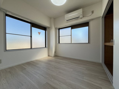 【洋室】 | カエサル豊玉南