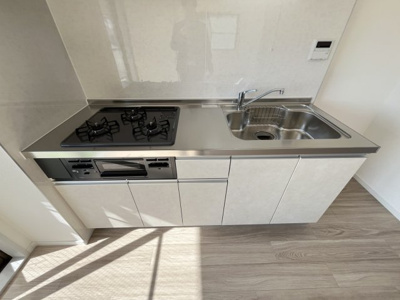 【キッチン】 | カエサル豊玉南