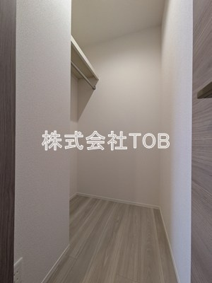【収納】 | セレスティア祖師谷 | 6.4帖クローゼット