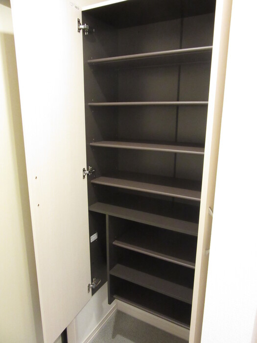 プラージュsakigakeの収納|大きなものも収納できそうです