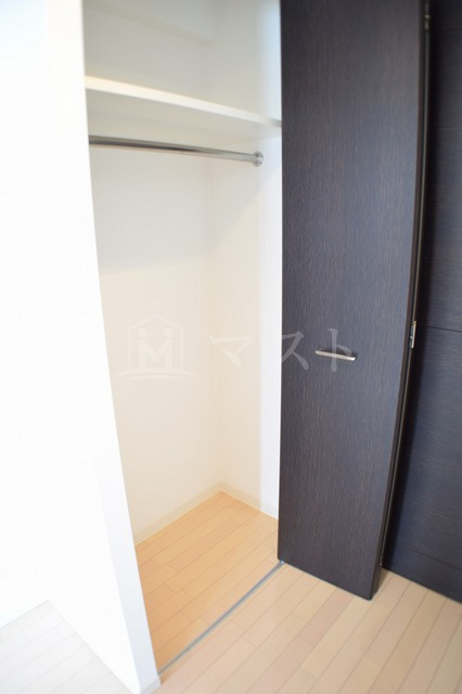 アーデンタワー西本町の収納