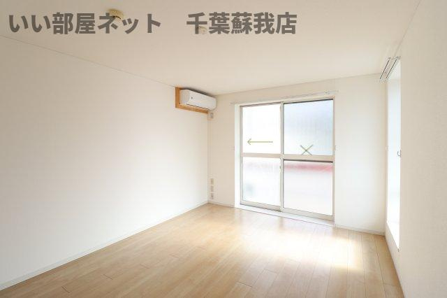 Lily浜野の寝室|ゆとりの広さです