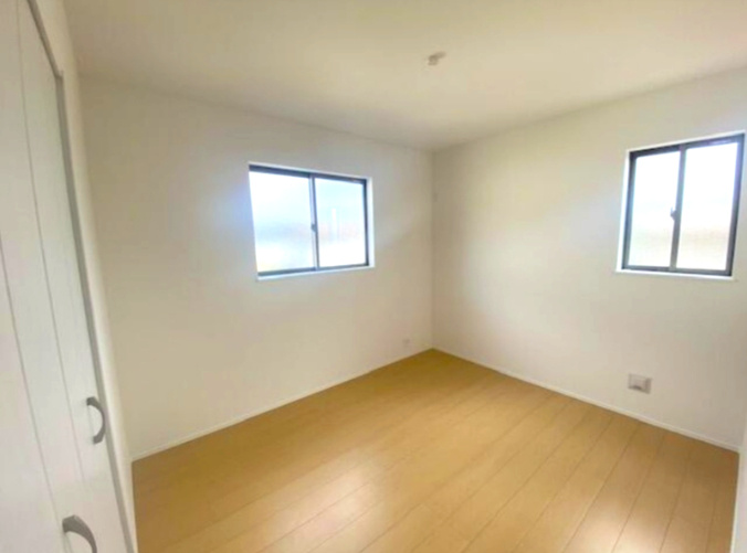 神戸市垂水区神陵台9丁目の洋室