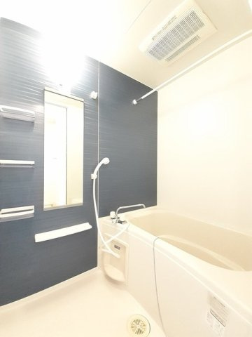 ドリームタウンＢの浴室|ゆったり過ごせるお風呂です