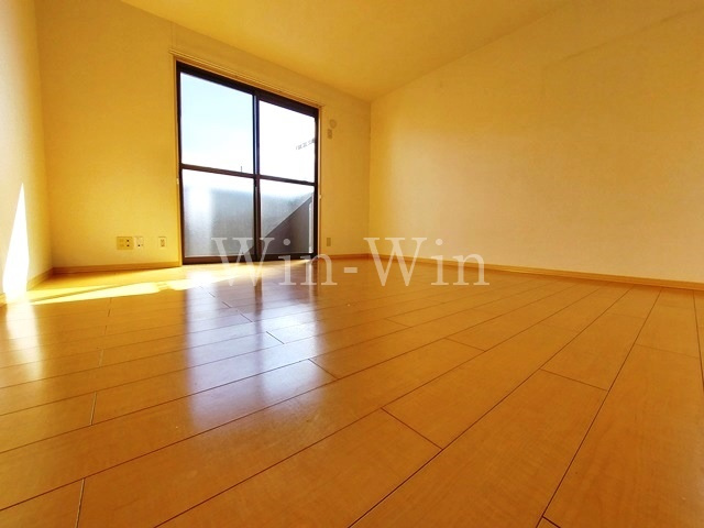 グリーンパーク北側の内装