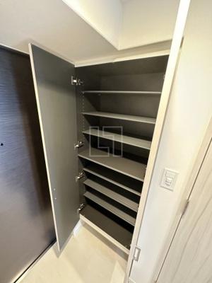 【収納】 | S-RESIDENCE難波大国町Deux | S-RESIDENCE難波大国町Deux　シューズボックス