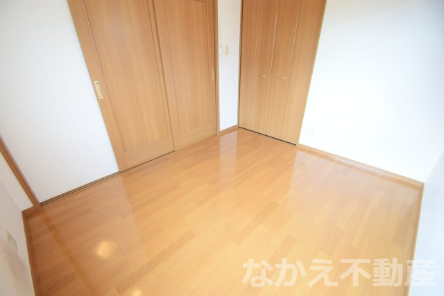 【寝室】 | 落ち着いて過ごせるお部屋なので、寝室にいかがでしょうか