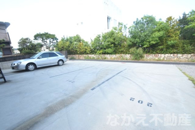 【駐車場】 | アナナメゾンⅣ | 駐車場完備です