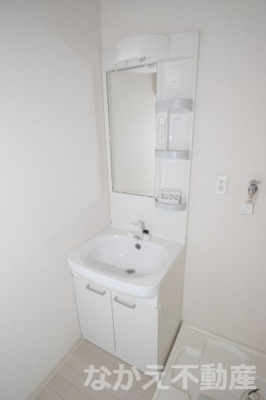 【洗面所】 | アナナメゾンⅣ | コンパクトで使いやすい洗面所