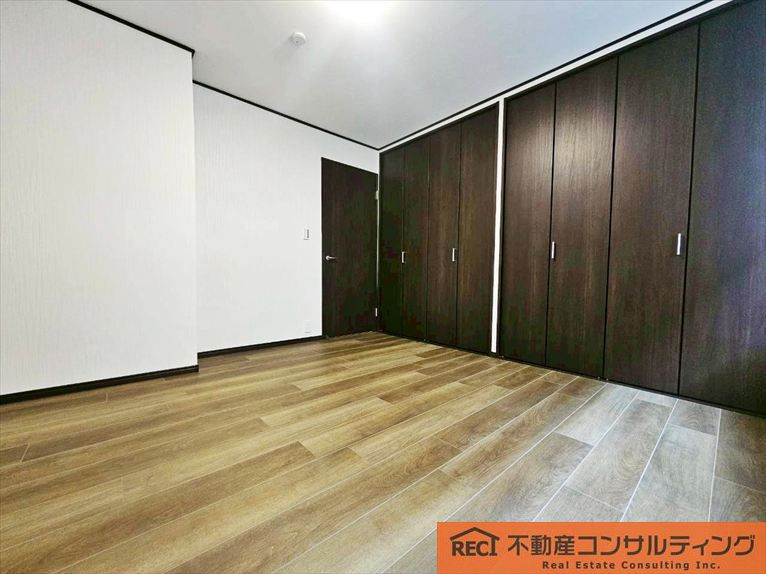 香枦園スカイハイツの洋室