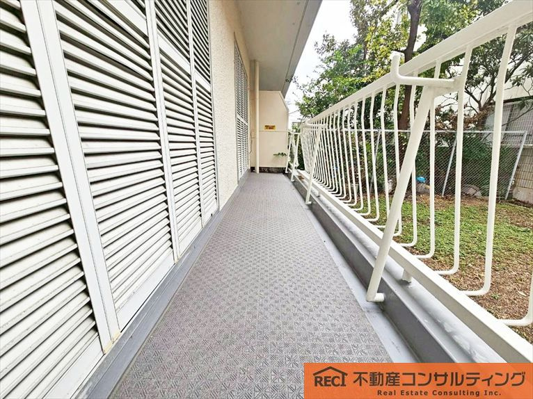 香枦園スカイハイツのバルコニー