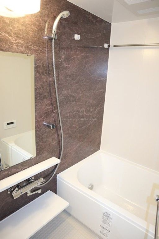 RAXA神田須田町の浴室