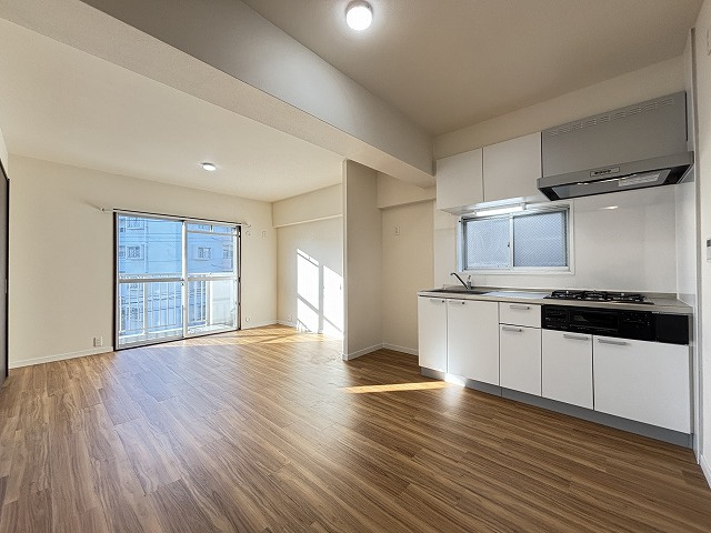 【居間・リビング】 | ウイング藤崎