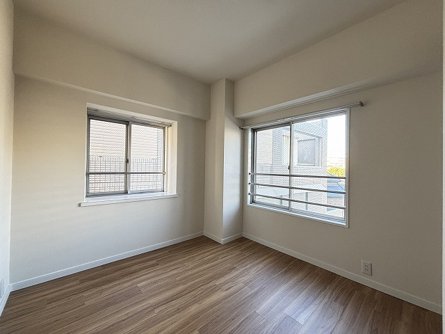 【洋室】 | ウイング藤崎