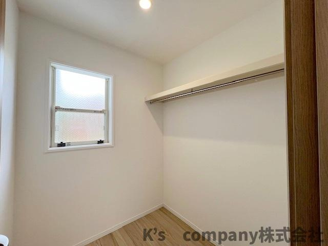 ◎茅ヶ崎市菱沼1丁目　中古戸建の収納|洋室６帖にはウォークインクローゼットがあります◇