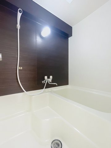 マルビシマンション末広町の浴室