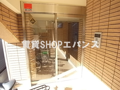 【エントランス】 | イーストベイ・船橋本町 | オートロック付きです