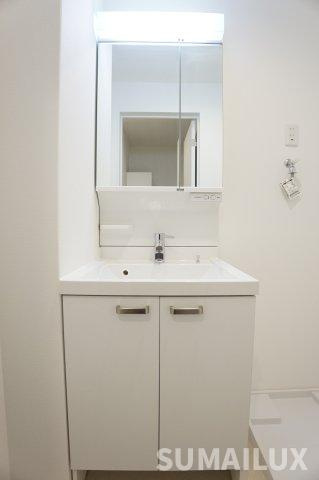 熊本市中央区京町本丁のアパートの独立洗面台