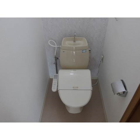 葵マンションのトイレ