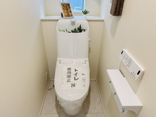 八王子市　川口町　新築一戸建て　２３ー３期のトイレ|～暖房温水洗浄機能付きトイレ　冬場は特に嬉しい機能ですね～