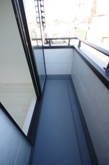 【バルコニー】 | 【仲介手数料無料！！】府中市小柳町6丁目　新築戸建て（全3棟）2号棟　4380万円