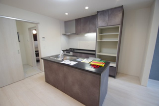 【キッチン】 | 【仲介手数料無料！！】府中市小柳町6丁目　新築戸建て（全3棟）2号棟　4380万円